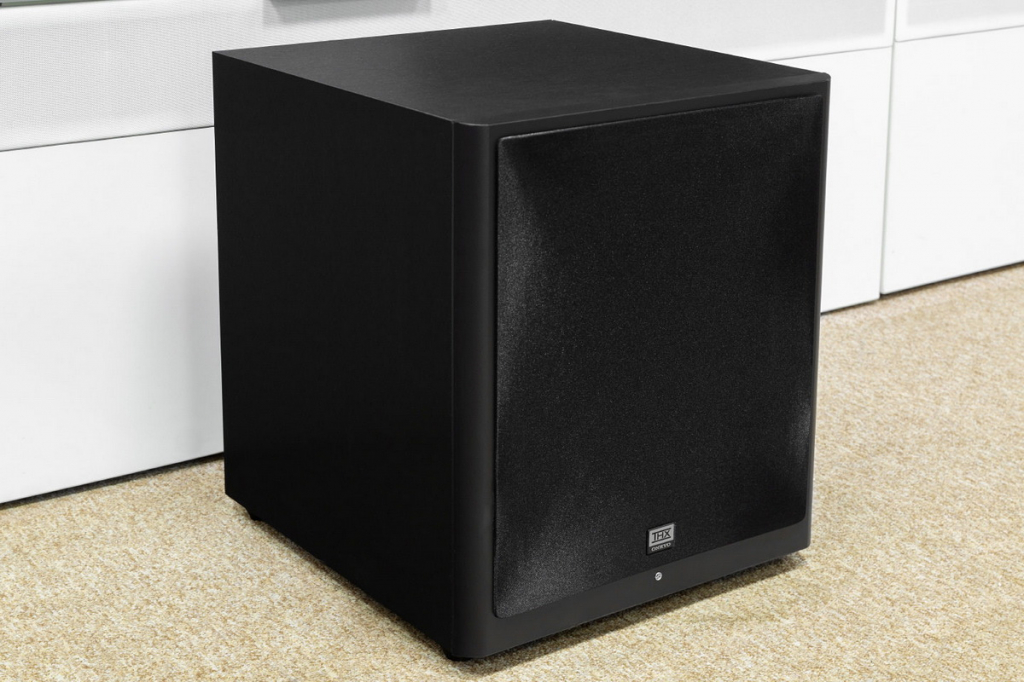 Onkyo HT-S9800 8.jpg Onkyo HT-S9800 8.jpg