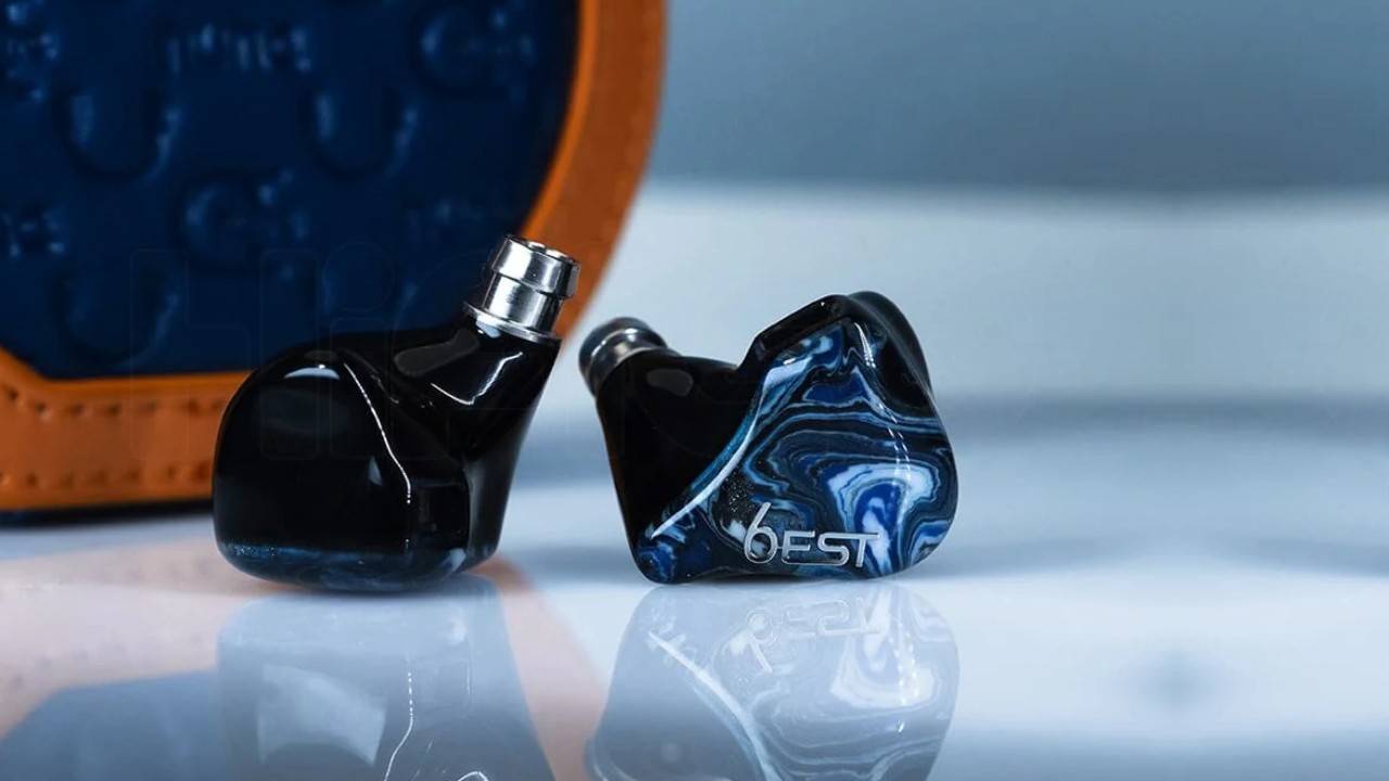 10 Headphones Worth Shortlisting for Different Listening Needs 13 Top 7 In-Ear Headphones right now