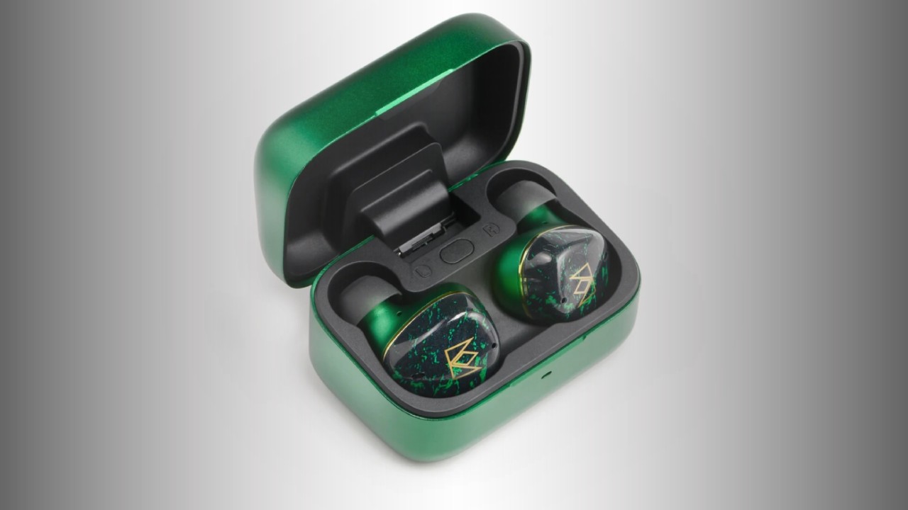 10 Headphones Worth Shortlisting for Different Listening Needs 17 Noble FoKus Rex5