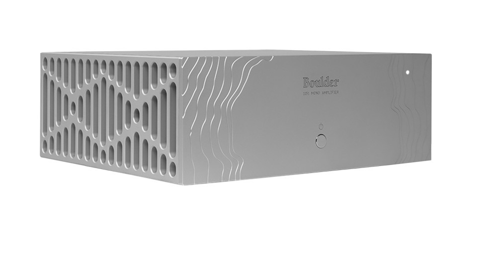 Boulder 1151: A compact powerhouse for audiophiles 8 Boulder 1152 - 750W mono amplifier