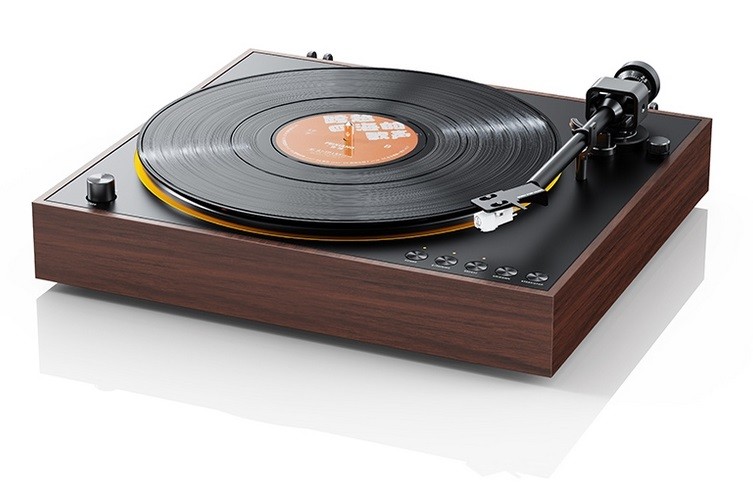 A closer look at the FiiO TT11 tonearm and Audio Technica cartridge ready for smooth tracking