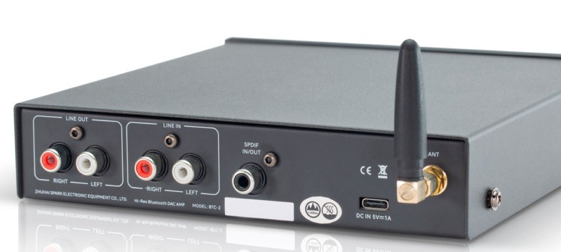 With LDAC support and a balanced 4.4 mm headphone output, the Cayin BTC-2 is built for serious headphone listening.