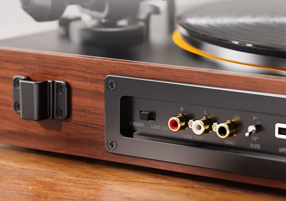 FiiO TT11 combines classic record playback with Bluetooth streaming and subtle ambient lighting